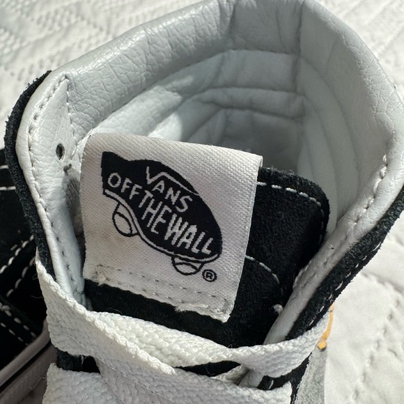 Vans Kids Mickey Mouse Disney Black Gray High-Top Sneakers Size 4 - Picture 13 of 13